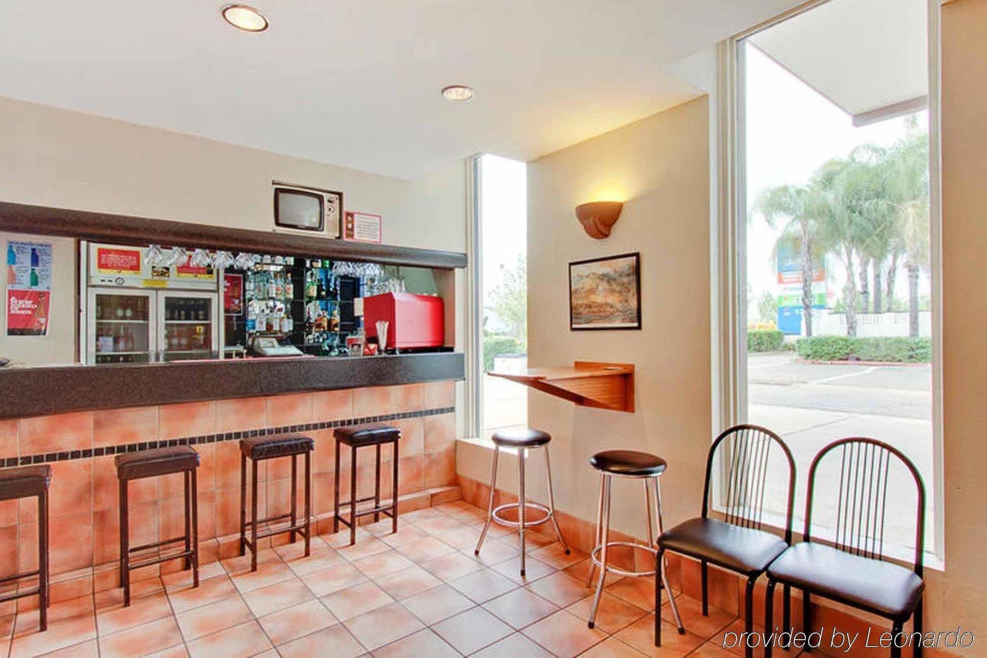 Econo Lodge Griffith Motor Inn Restaurante foto